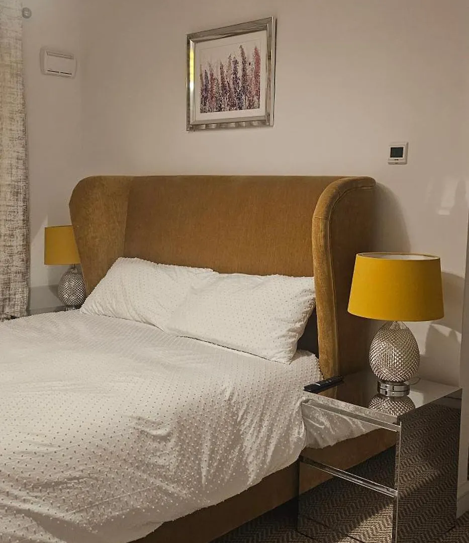 Inn Abi'S World Hotel Tyrrelstown Ireland